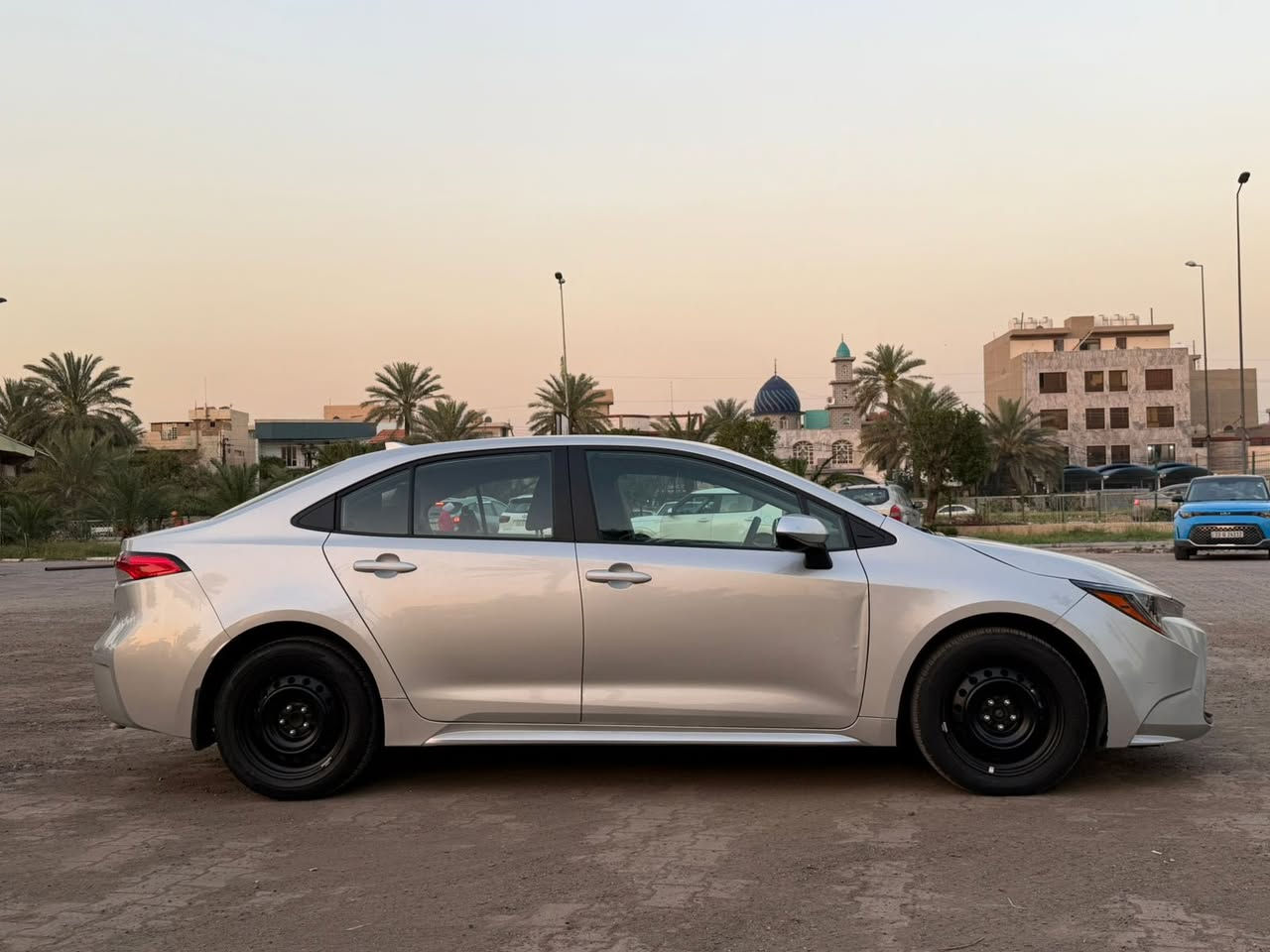 موديل ٢٠٢٥
كورلا 
مواصفات LE 
شاشه كامره 
رادارات 
تحكمات ستيرن
مكاني بغداد 
رقمي *********** السعر ١٦٠
