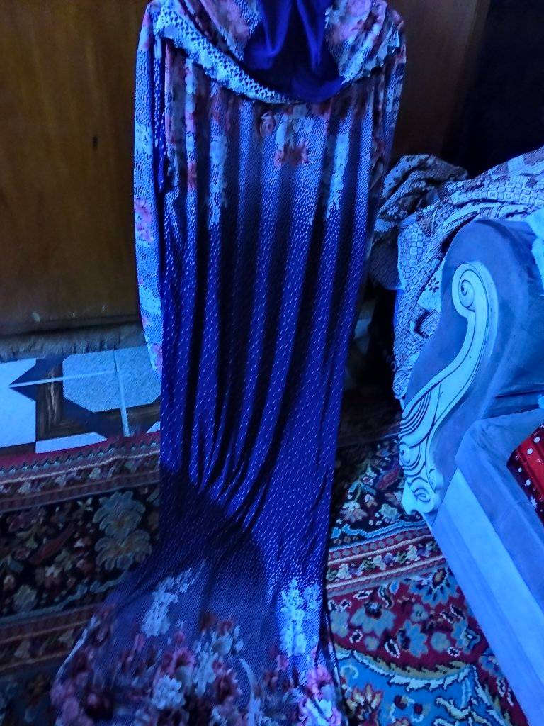 السلام عليكم على رمضان عندي حجابات صلاة عدد 2سعر الواحد 5الاف اثنينهم ب10 جدد من مكة المكرمة واتس ***********
