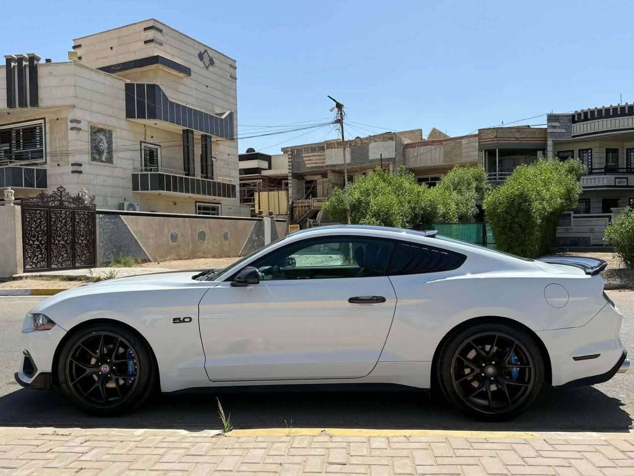 للبيع موستنك 2016 ✅

سعرها ادخل ع رابط https://t.me/carssofiraq/16545

محرك 6 سلندر
رقم بغداد باسمي
بصمه تشغيل عن بعد 
كل شي مناقصه 
محرك كير بلادي 
تحديث كامل 
الموقع بغداد حي البنوك
حادث جامغ خلفي من امريكا
وبالعراق صار بيهه حادث امامي بسيط وتم التحديث
 مكان بغداد
 تلفون ***********
.
.

🚗اعرض سيارتك ع اقوى قناة تلكرام و واتساب و صفحتي فيسبوك للبيع و شراء سيارات ادخل ع رابط 👈 https://t.me/carssofiraq
