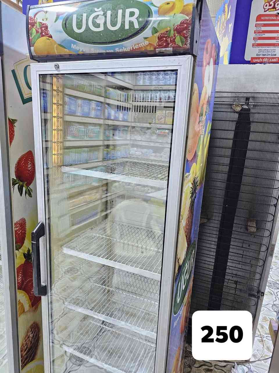 عارضات اسواق
عمودي وبطحي
كلهن شغالات وتبريدهن فول
اسعارهن مكتوبة عليهن 
للاستفسار ***********
