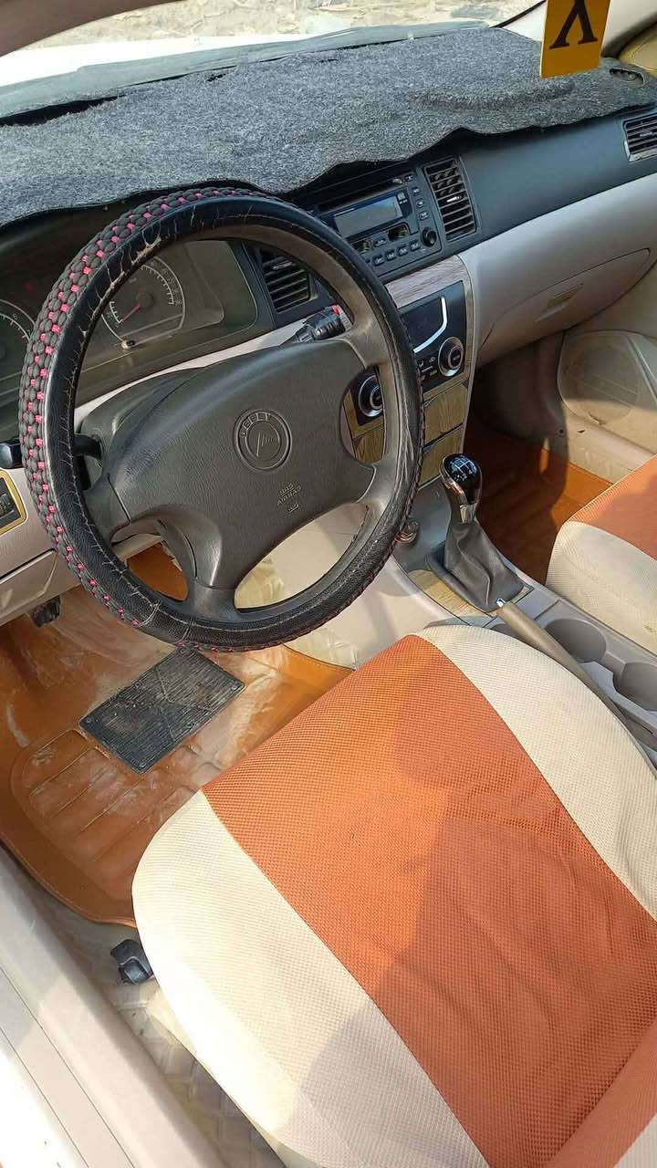 جيلي موبل 2013 نضيف رقم انكليزي مكينه وحداديه نضيفات باسمي رقم انكليزي آفاق, القادسية
