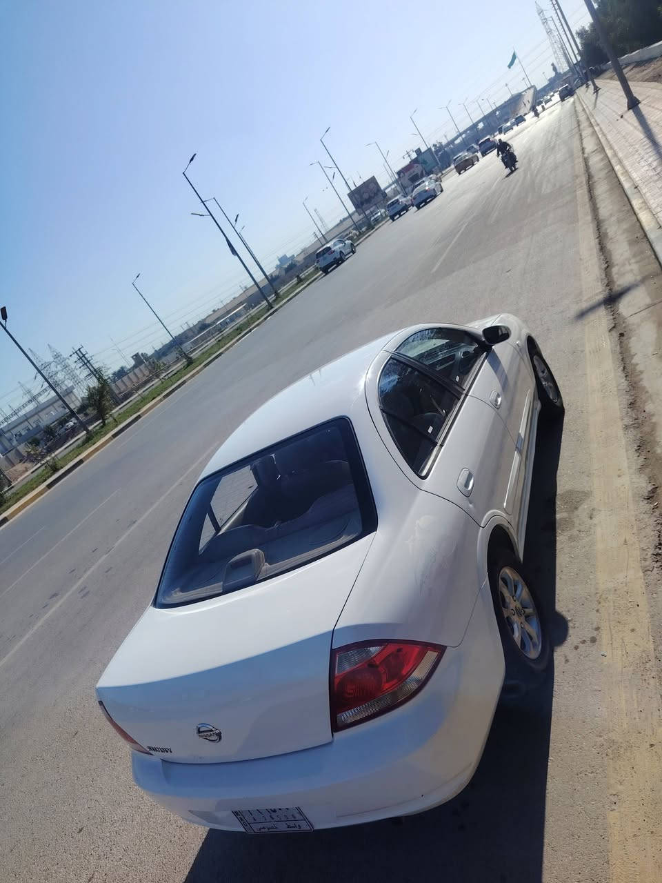 نيسان سني كوري
موديل 2012 
باسمي رقم واسط
محرك 1600 
بيها قطعة وحدة صبغ (السونار بالصور) 
محرك وكير وكمبريسر وداينمو وباتري مكفول كله جديد شادهن على ايدي
السيارة كلش نظيفة ومال جناي
السعر 110 وبي مجال للشراي 
مكان السيارة واسط / الكوت
هذا رقمي اتصل واني بالخدمة للشراي 
***********
