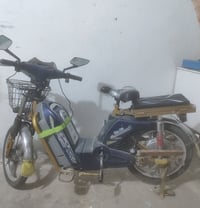 موطور شحن • بطاريات جديدة • مبادلة ببنزين ايراني