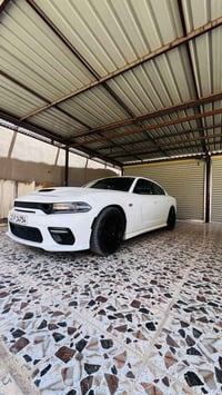 دودج تشارجر  2018 محرك 6 GT فول الفول ماعدا سلايت (تنته)  شفتات تحكم س...