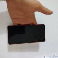 جهاز شاومي Mi 8 SE للبيع مبدل شاشه اصليه مال شركه كلش سريعه لمس والوان...