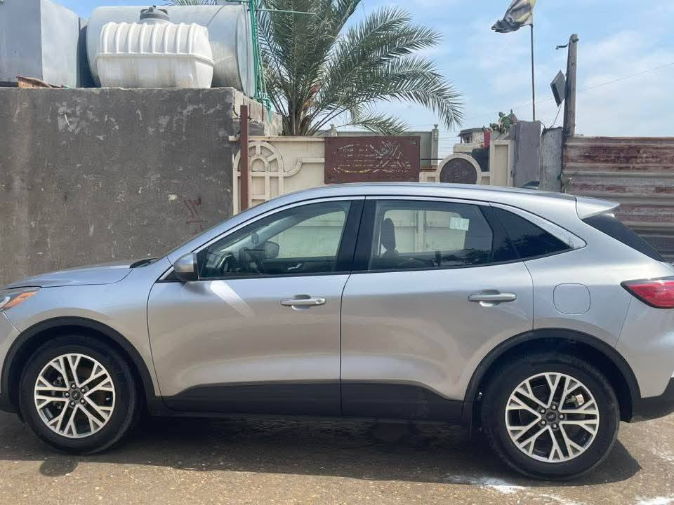 السلام عليكم... فورد اسكيب 2022 محرك 1500 تيربو
بيع مستعجل ، بسعر مناسب جداً 
للاستفسار ***********
عنوان بغداد
