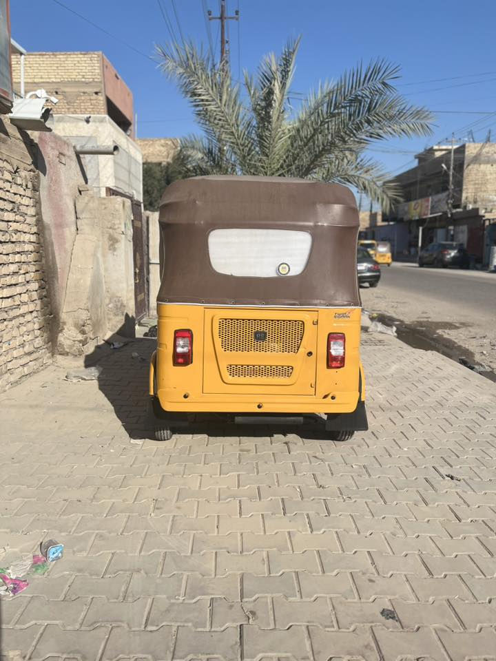 سلام عليكم 
تكتك 22
رقم وسنويه تحويل ثاني يوم
كفاله عامه 
جاهزه من كلشي 
الاستفسار
***********
