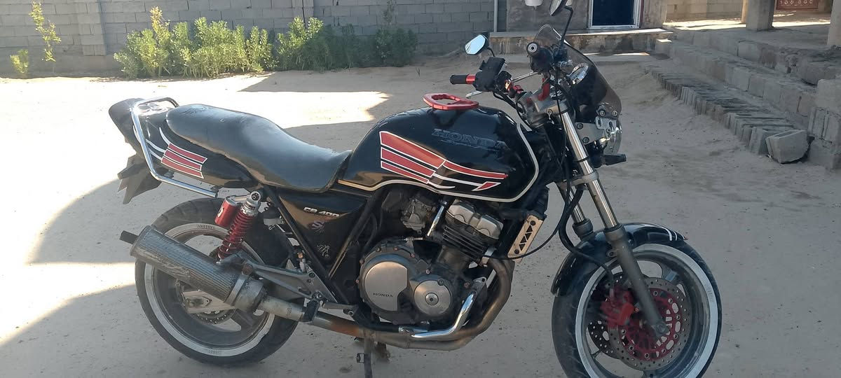 سيبي فور جيل اول 16 ولف موديل 2001 نضيفه محركه ما مفتوح نضيف شرط معدل 180 بطناش 3 2 1.صلنصه رياضي صوت رعيد فصله نار مرقم لوحات عربي كهربائات شغاله.كابريتا مو نوزل          ما عدا كيج السرعه بس تشده   شراي يتفضل خاص ويدلل مكاني فلوجه رحمه لموتاكم لحد يدخل خاص ويكلي شبيه مابيه   ملاحضه!!!!!!!!!  اذا اكو مرواس اقل وفرق عادي🌷🌷🌷🌷🌷


**إذا كنت صاحب هذا الإعلان وتريد حذفه لأي سبب، رجاءا أرسل رسالة إلى الدعم الفني**