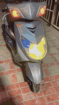 سكنز فحل
دراجه مكينه خرسه 
شلعه معدل 
دبلات كهربائيات كله كامل 
فقط بريكها مو قوي 
سعرها 650 
أوراق كامله 
مكان بلديات 
***********
