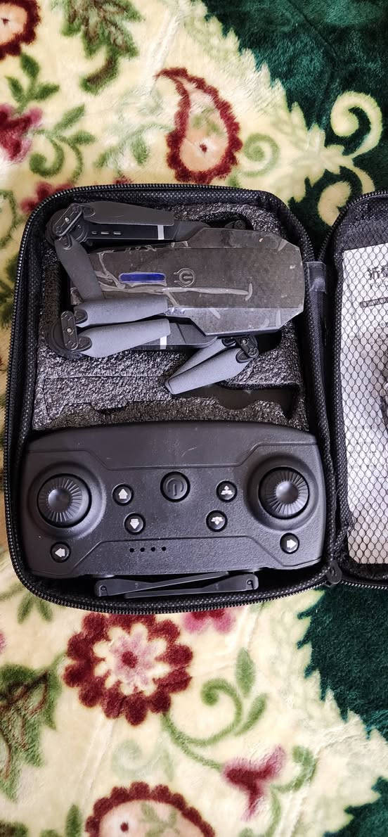 سلام عليكم 3 ادرون فحم على اول تم 25
