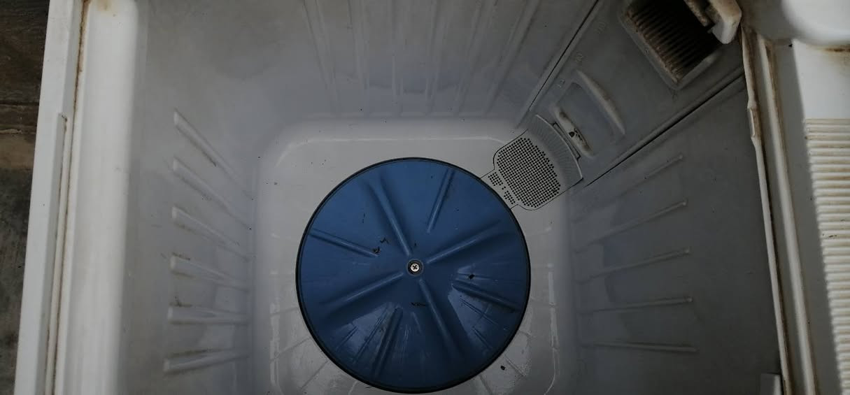 للبيع ديوانيه مركز ***********
