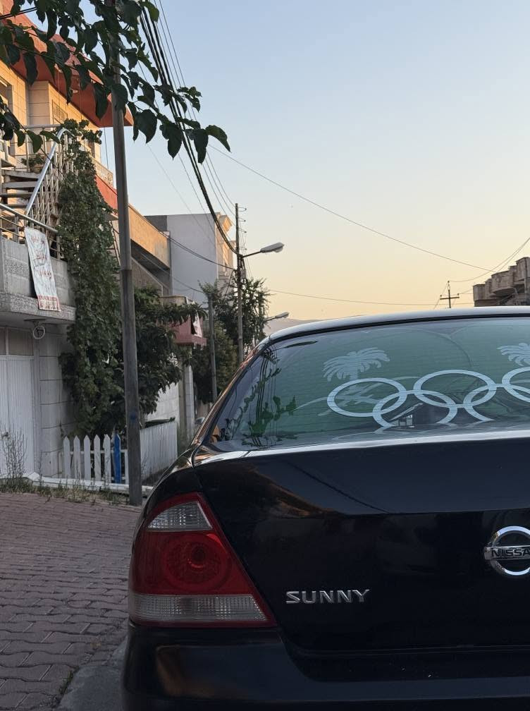 سلام و علیک 
سەنی ٢٠١١ ڕەش بۆ فڕۆشتن 
ئاوێنەی کارەبایی چوار جام کارەبا
گێر و مەکینە بە شەرت بێ مەسرەف
تەبریدی سارد و گەرم ئیشەکات
سەنەوی بە ناوی خۆمەوەیە تا ٢٠٣١ تازەیە
ڕەقەم سلێمانی 
لە سلێمانیم 
ژ.م: 
***********
*********** السليمانية, العراق
