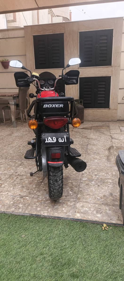 سلام عليكم بوكسر ٢٠٢٢رقم بغداد نكليزي.بسمي تحويل ثاني يوم محرك مامفتوح بلادي شركه  كلوب زنون   جيب فيتر. وفحص كفاله بغداد الطالبيه سعره مليونين وميه( ٢١٠٠٠٠٠)وبيه مجال (***********)
