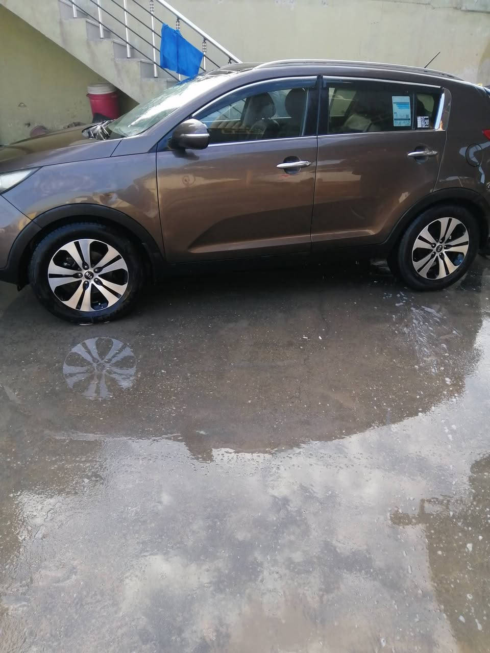 سبورتج ٢٠١٢ خليجي فول مواصفات ما عدى البصمه مكفوله من الضربه والصبغ والتبديل للبيع او مراوس بسياره صالون  مكانه ديوانيه ***********
