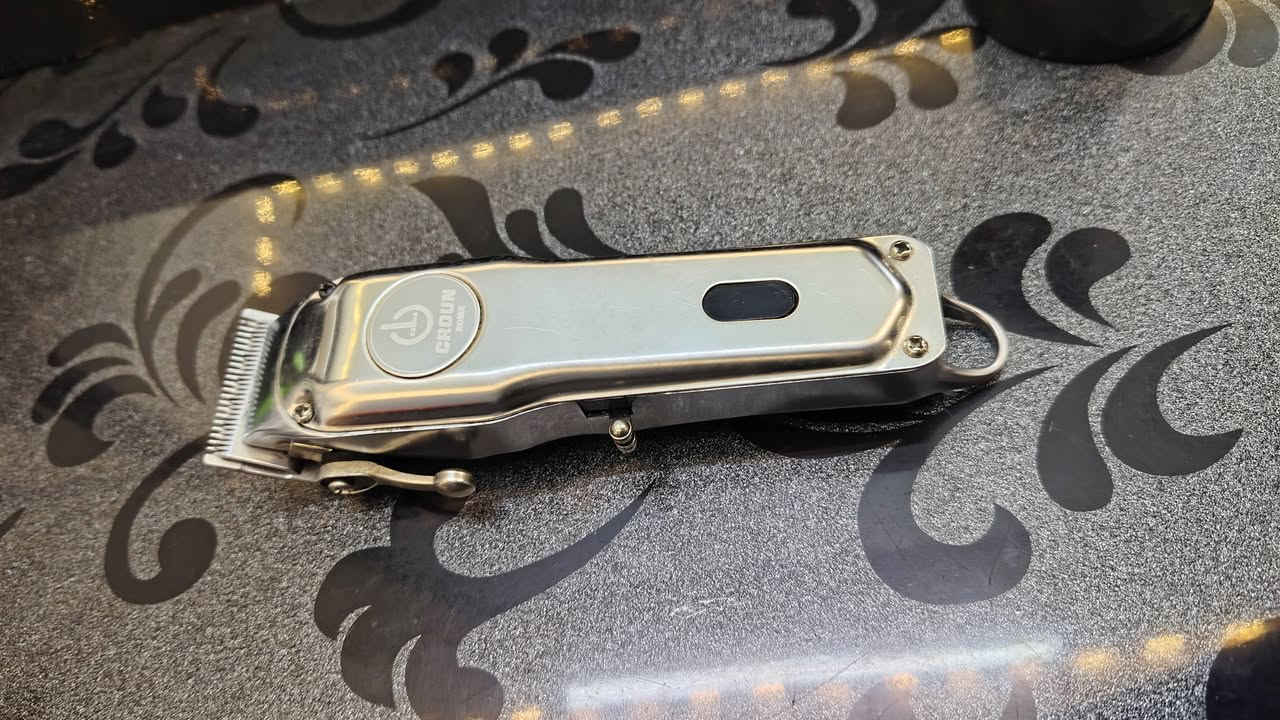 المكينه المريكي سعر 150
الثلاثيه والعاديه سعر 35
التواصل عل رقم ***********
