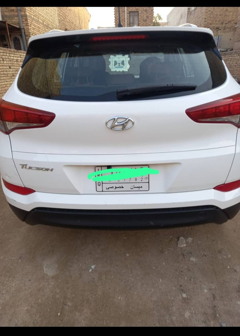 توسان خليجي للبيع مكفول من الصبغ والتبديل موديل ٢٠١٦ بيها باردات موضح بالسونار العنوان عماره الاتصال ***********
