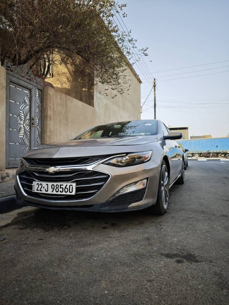 ماليبو وارد امريكا موديل 2022 الفئه LT
الحادث بالصور 
المشي بالصور 
فقط البنيد مبدل 
تبريد خلفي امامي
كشن كهربائي
كامره خلفيه
رقمها اربيل حره 
السعر 135
هاتف *********** البصرة, العراق
