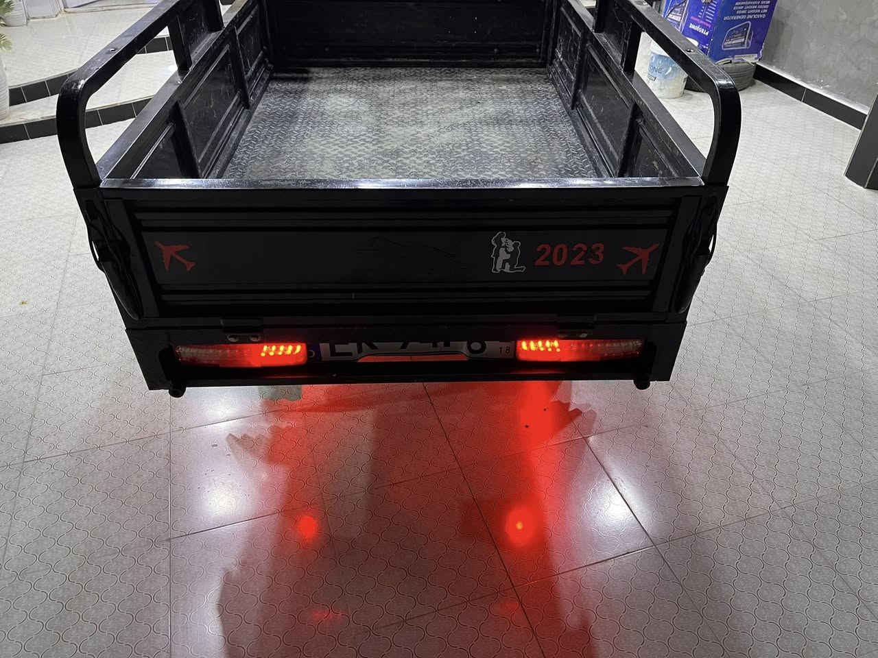 السلامً عليكم ستوته امً الطير موديل 23 أوراق كامله ستوته مكفوله كفاله عامه من البرغي مكان تقاطع الوجهيه السعر اتصل ودلل ***********
