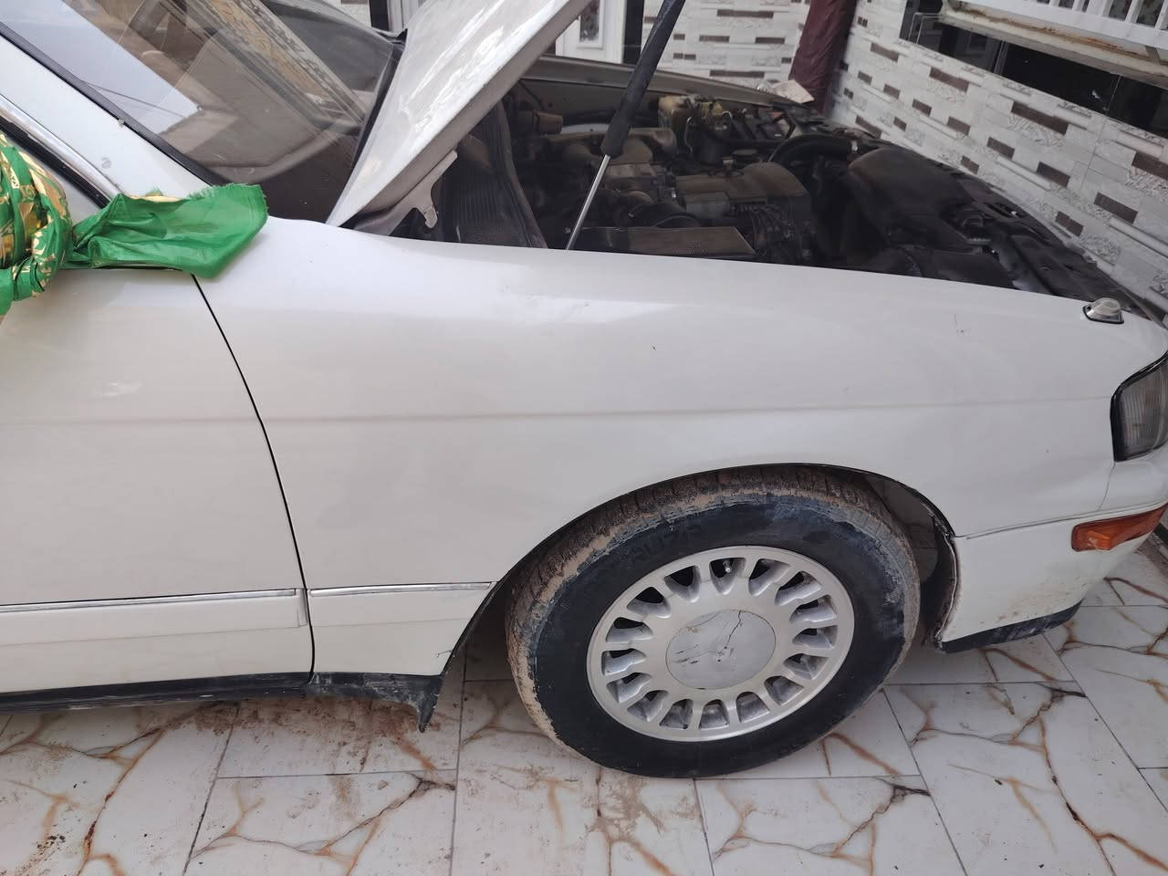 بطه البيع رقم بابل بسمي سياره كلش حلوه موديل ٩٣ مكفول من كلشي ***********رقم
