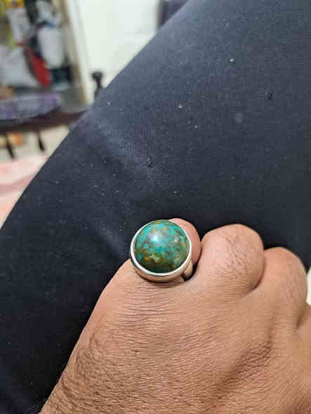 خواتم للبيع اصليه وصياغات ثقيله
السعر شلع ١٥٠ قفل 🔐 
مكاني واسط 
لايوجود توصيل 
***********
