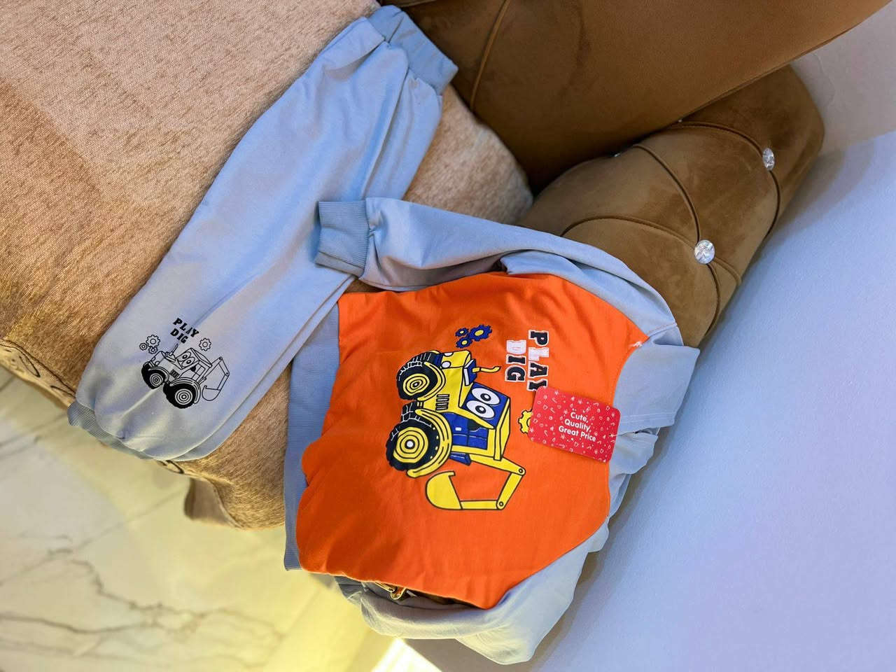 سلام عليكم توفرن تراكات اطفال سعر تراك ب 8 الف اعمار مختلفه


**إذا كنت صاحب هذا الإعلان وتريد حذفه لأي سبب، رجاءا أرسل رسالة إلى الدعم الفني**