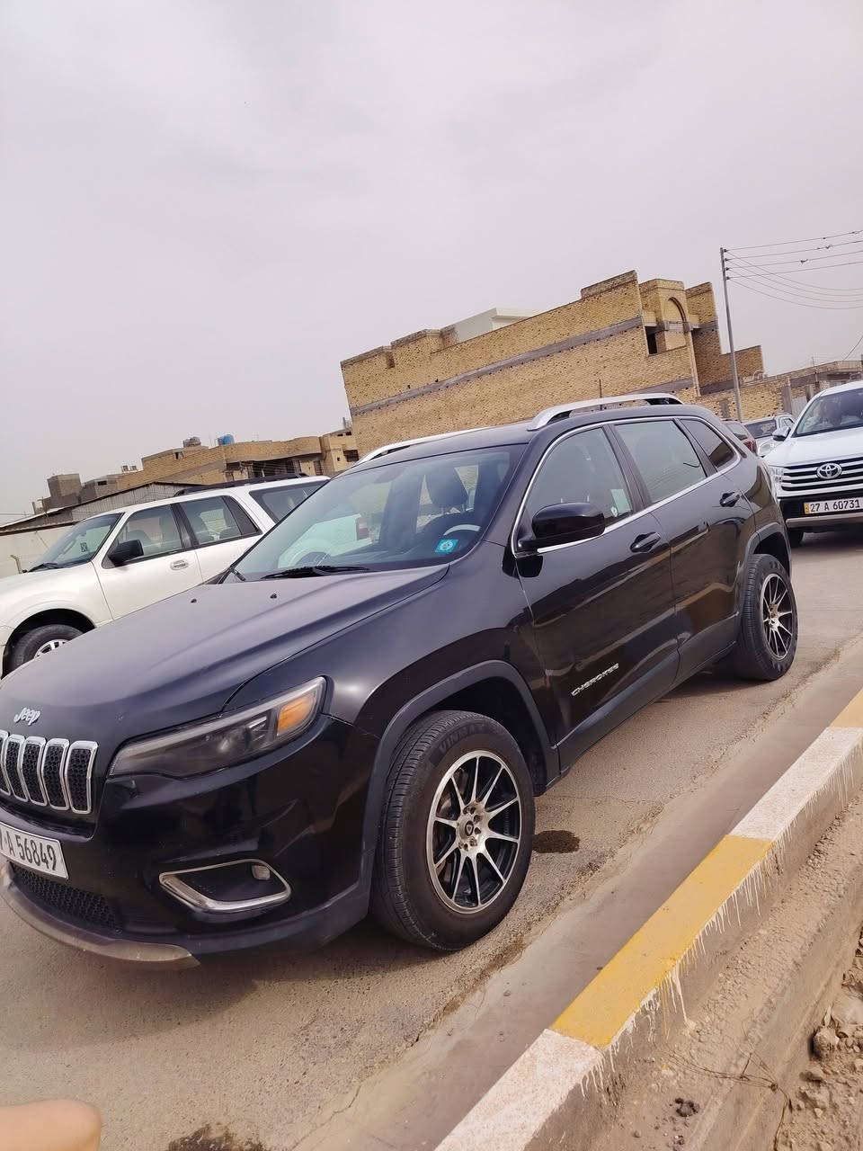 السلام عليكم
جيب شيروكي 2019
4 سلندر 
فئة لاتيتود 
ضرره چاملغ ايمن وحافة البنيد وبارد بالجاملغ الخلفي 
السعر 115 قابل للتفاوض 
بيع او مراوس ب صالون 
الناصرية قضاء الشطرة 
***********
