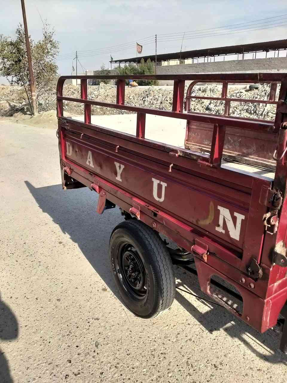 ستوته دايوان مديل 18 كهربائيات شغاله سلف هندر تخم تاير جديد مكينه خرسه مكاني مدينه الصدر السعر 850 رقم الهاتف ***********
