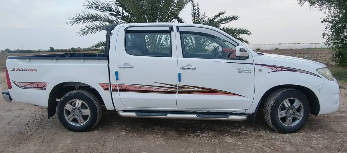 تيوته للبيع موديل 2009 مكفوله بيهه فقط بارد قليل رقم بغداد السعر 160 رقم الهاتف ***********
