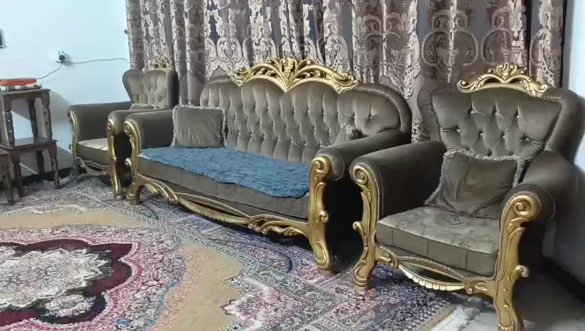 تخم للبيع بـ600 ألف وبي مجال للشراي العنوان : الدورة للتواصل واتساب ***********
