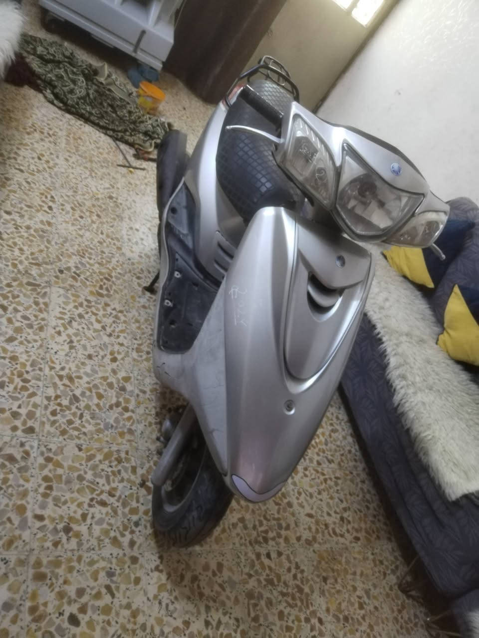 بريز ببغاء نوزل ياباني سكليتر خطين كله شغاله اي نقص مابيه نضافه فول دراجه جديده لوك السعر ٧٠٠ بغداد المشتل ***********
