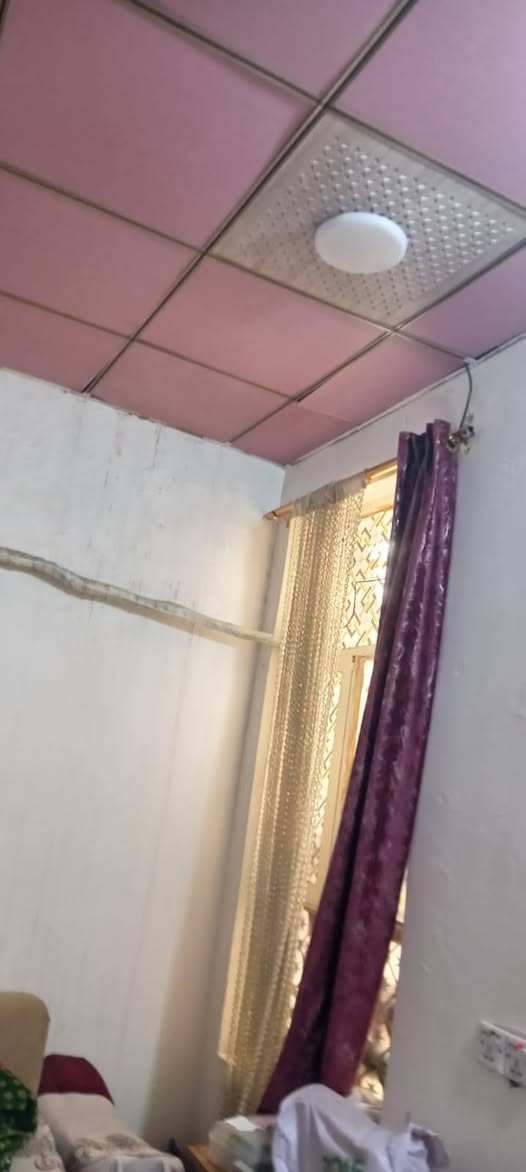 بيت للبيع قرب اسواق تلعفر
50 متر طابقين طابو زراعي سند 25 غرفة وصالة وصحيان مع مطبخ
الطابق الثاني غرفة وصالة وسطح سعر 25 وبي مجال البيت صب بناء طابوق
***********
