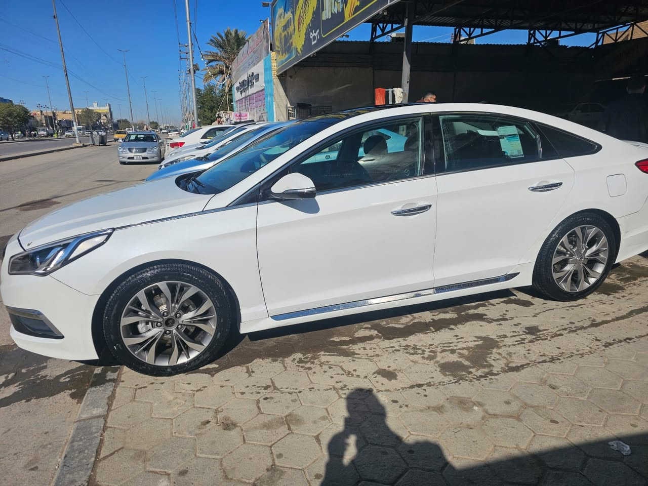 السلام عليكم
للبيع هيونداي سوناتا 2015 - فئة لمتد

 

📍مكان النجف

🔹استخدام شخصي

🔹• محرك 4 سلندر 2.4 قوي و اقتصادي

🔹• تحكم ستيرن

🔹شاشة كبيرة+ بلوتوث

🔹• كاميرا خلفية

❄️تبريد ثلج

🔹كرسي سائق كهرباء

🔹تحكم مرايا إلكتروني

🔥• تدفئة كراسي أمامية

🛞• ويل لمتد

🔹وضعيات قياده ايكو و نورمال و سبورت

🔹• نظام ABS مانع انزلاق

🛑• السعر 136 ورقه بيه مجال 

رقم :***********
