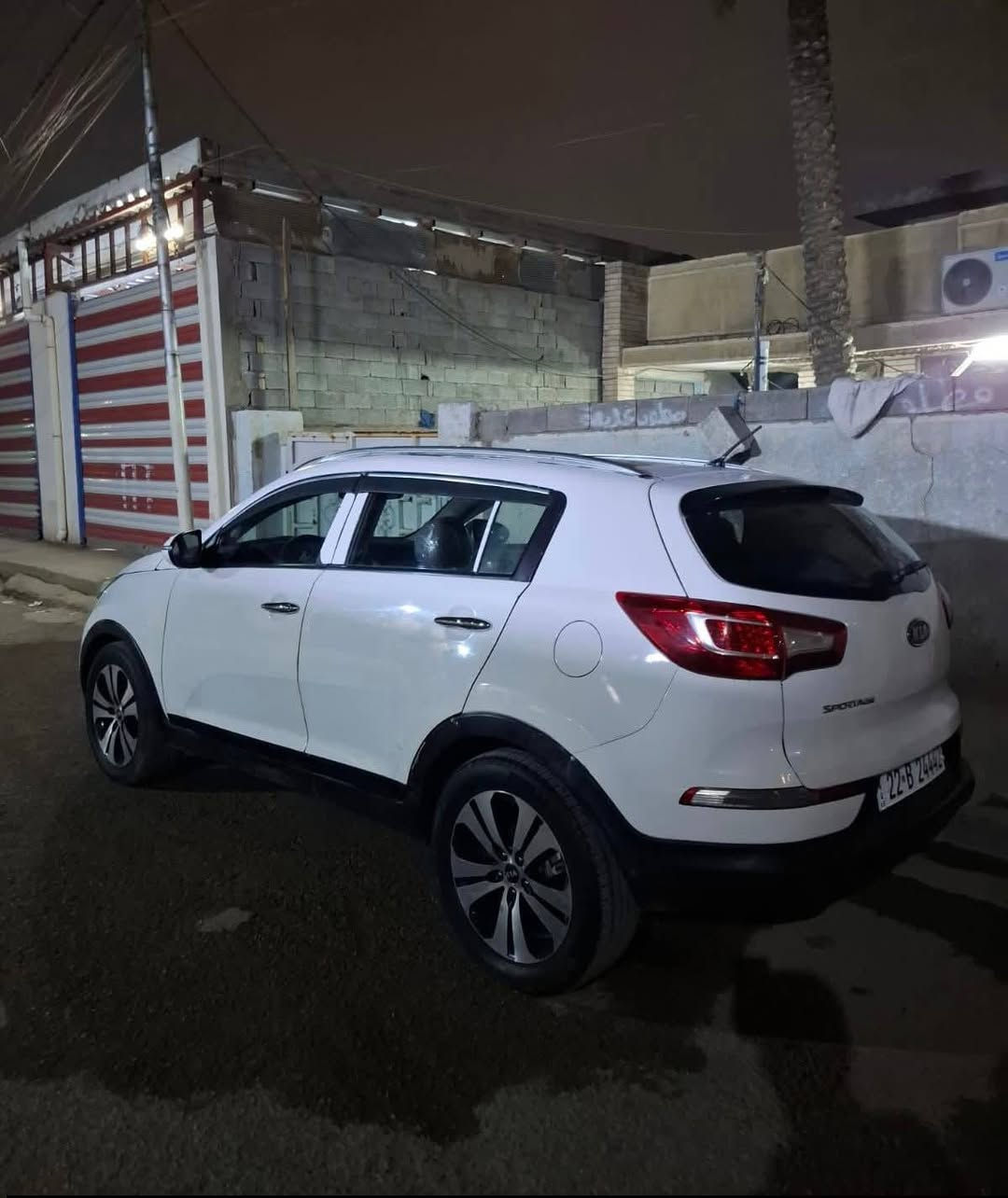 السلام عليكم اخوان للبيع كيا سبورتج خليجي موديل 2011 رقم اربيل الدولي سنويه وهزه جدد تحويل مباشر محرك 2400 دوش فول موصفات بانورما السياره بيها مكانات صبغ أبيع صبغ حزام سعرها 98 ورقه للاتصال *********** مكاني بغداد ‬
