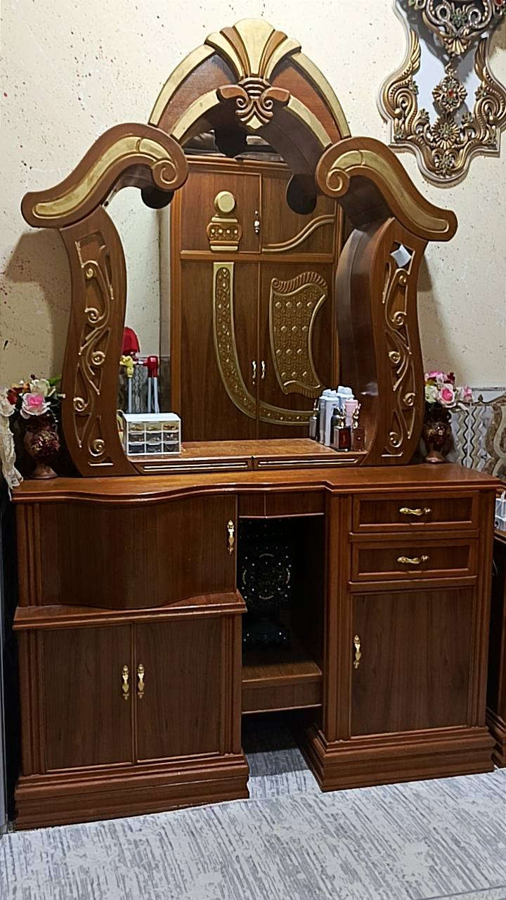 غرفه اخشاب للبيع تسكام 
النضافه 100 بل 100
السعر مليونين ونص وبيها مجال
العنوان النجف الجديده الرابعه 
للاستفسار 
***********
