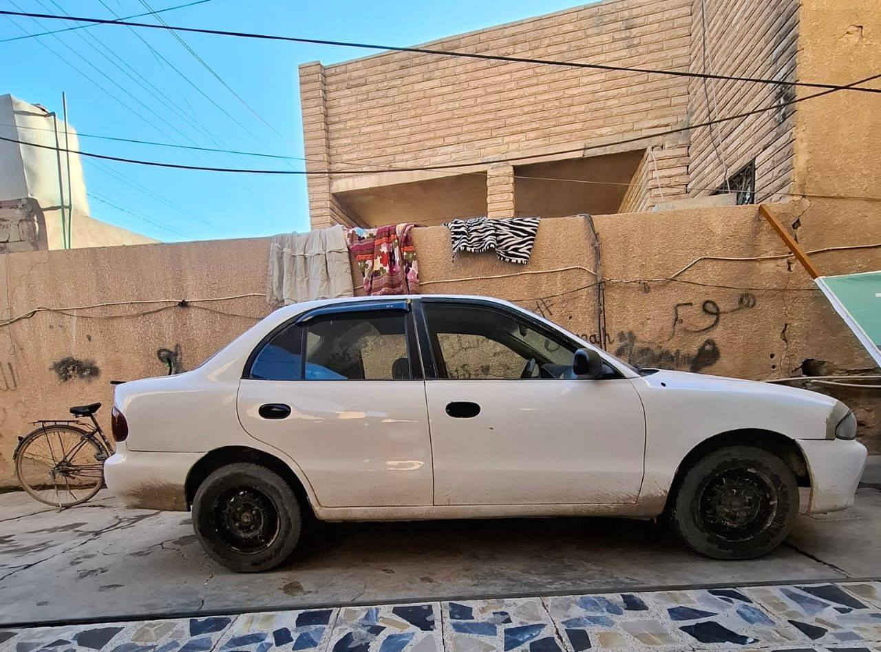 السلام عليكم للبيع هونداي اكسنت مرور مديل 98 محرك صافي وگيرهم صبغ عام خياس مابيها  دوشما جديده كلها كهربايات شغاله كله سنويه صاقطه 6سنين تحويل شرط كير اوتماتيك السعر 25 للتواصل ***********
