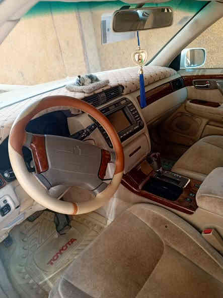 سلام عليكم ورحمة الله وبركاته من رخصت مدير لكروب ملكه موديل 2001 تلث دكم كفاله من لكص وسياره بسمي شرط التحويل ماعايزه كلشي حلوه ترايك وين مايعجبك السعر 140 اتصل واني خادم  الرقم *********** وترهم مراوس
