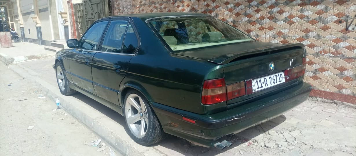السلام عليكم للبيع او المراوس حسب القناعه BMW520مسكر دبل فانوس السياره نظيفه كلش واحلئ من الصور ب43 مكانها الكوت للاتصال ***********
