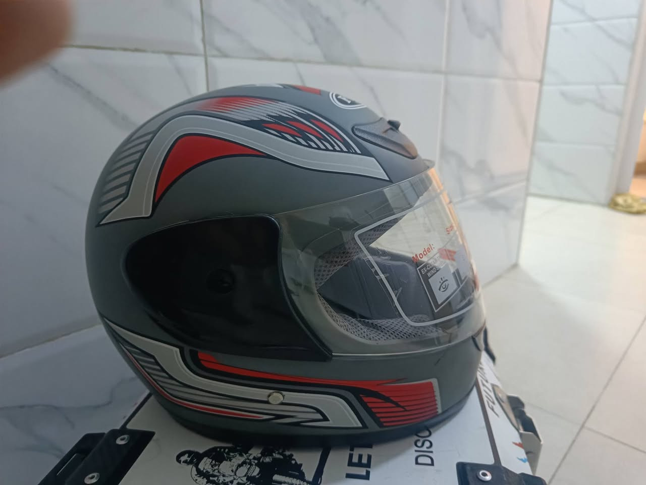 خوذة اصليه سعرها 25
***********
