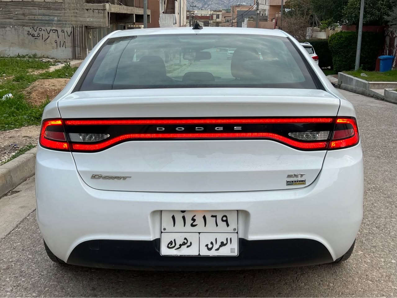 للبيع نقداً دوج دارت موديل ٢٠١٦… كير اوتو… محرك ٤ سلندر… بيهه الهلال الخلفي وشويه من الباب الخلفي صبغ بدون ضربة… الايرباكات كلهه سليمة… السيارة وضع شركة… المكان دهوك… السعر ٨٩ ومجال… للاستفسار 
***********
*********** دهوك, العراق
