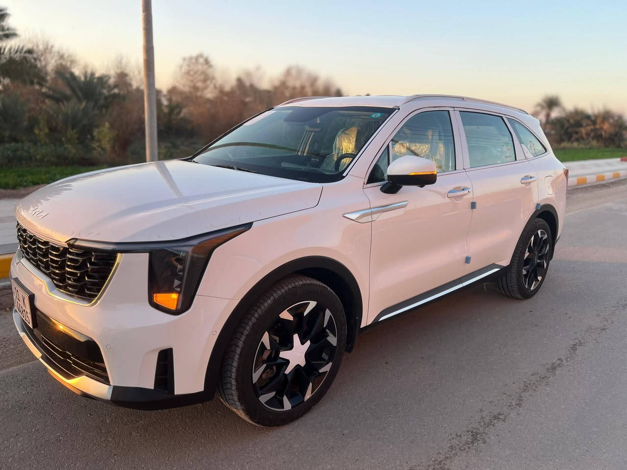 سورنتو 2025 محرك 6 سلندر وكالة كيا الدوليا ماشيه 9800 قابله للزياده فئة بلص بالضمان 4 تبديلات دهن مجانيه من الوكالة
السياره 4 كامرات رؤيه محيطيه 360 درجه 
داتا شو 
رادار تفاعلي 
وتمشي بالريمونت
كير ماوس
كشنات مخمل وقماره حديد 

ومعروفة مواصفات كيا الدوليه 

السعر 340$ 
للتواصل متواجد ع المسنجر و واتساب 
***********
مكان السيارة ذي قار قضاء الرفاعي
