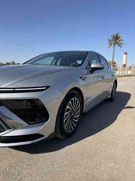 السلام عليكم  

بيع مستعجل وسريع وبلاش

للبيع سوناتا موديل 2025 هايبرد 
رقم بابل باسمي سنويه جديده 
مداور ثاني يوم 
ماشيه 2000 زيرو

مواصفات فول عدا الفتحه 
بصمه
كراسي كهرباء 
كامره خلفيه 
رادارات اماميه خلفيه 
تحديد مسار 
تدفئه بلكراسي
تشغيل عن بعد 
توقف ذاتي 
حادث 3قطع طبغ فيديو موضع مكان الصبغ 
تصليح درجه أولى 
سياره على وضع الشركه 
السعر 165
اتصال 
***********
