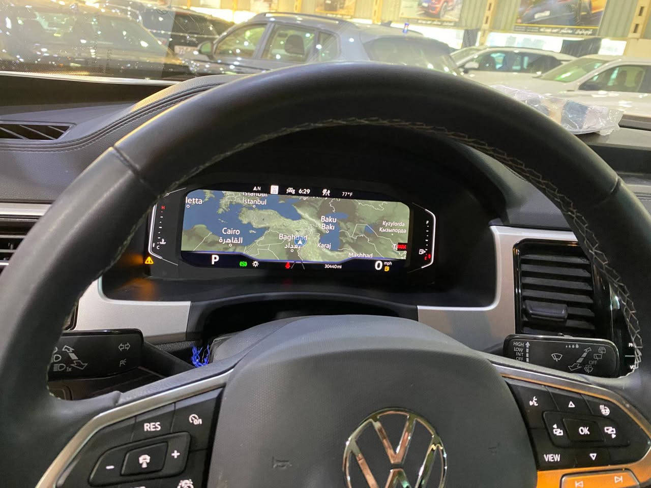 ڤۆلکسواگن اتلەس 2023  cross SEL Premium  V6
سەیارەیەکی زۆر تازە و جوان شوختی نیە 
 لایت و ڕادێتەر و بەردی گزۆز و بەوابە و بیلادی 
هیچ ئەرباگێکی نەتەقییوو
‏V6 مەکینە مەرغوب 3.6L
شاشە گەورە و دەشبول حەوت ڕەنگ دەبڵ ئەکسل
پێنج مۆدی لێخوڕین و گێچ کامل ئەلیکترۆنی
تەنها 30000 mil ڕۆشتووە
لایتی دەبڵ عەدەسە لەگەڵ پێچ کردنەوە دەسوڕیت 
پێش و دواوەی شەش حاسەو پێنچ ڕادار تەنشیتەکان و دواوە و پێشەوە و خەتی جادە
گێڕ و مەکیەنەی بە شەرت نەکراوەتەوە 
ژمارەی شانسی : 1V2BE2CA3PC202719

سعر : لە کۆمێنت داوای بکە ڕاستەوخۆ بۆت دێت 🤖 

ڕۆنی تازە گۆڕاوە هیچ مەسرەفێکی تیا نیە  
سەیارەکە ژمارە کاتییەو دوو مانگی لەگەڵە بۆ ڕەقەم 

ژمارەی مۆبایل 
***********
***********
