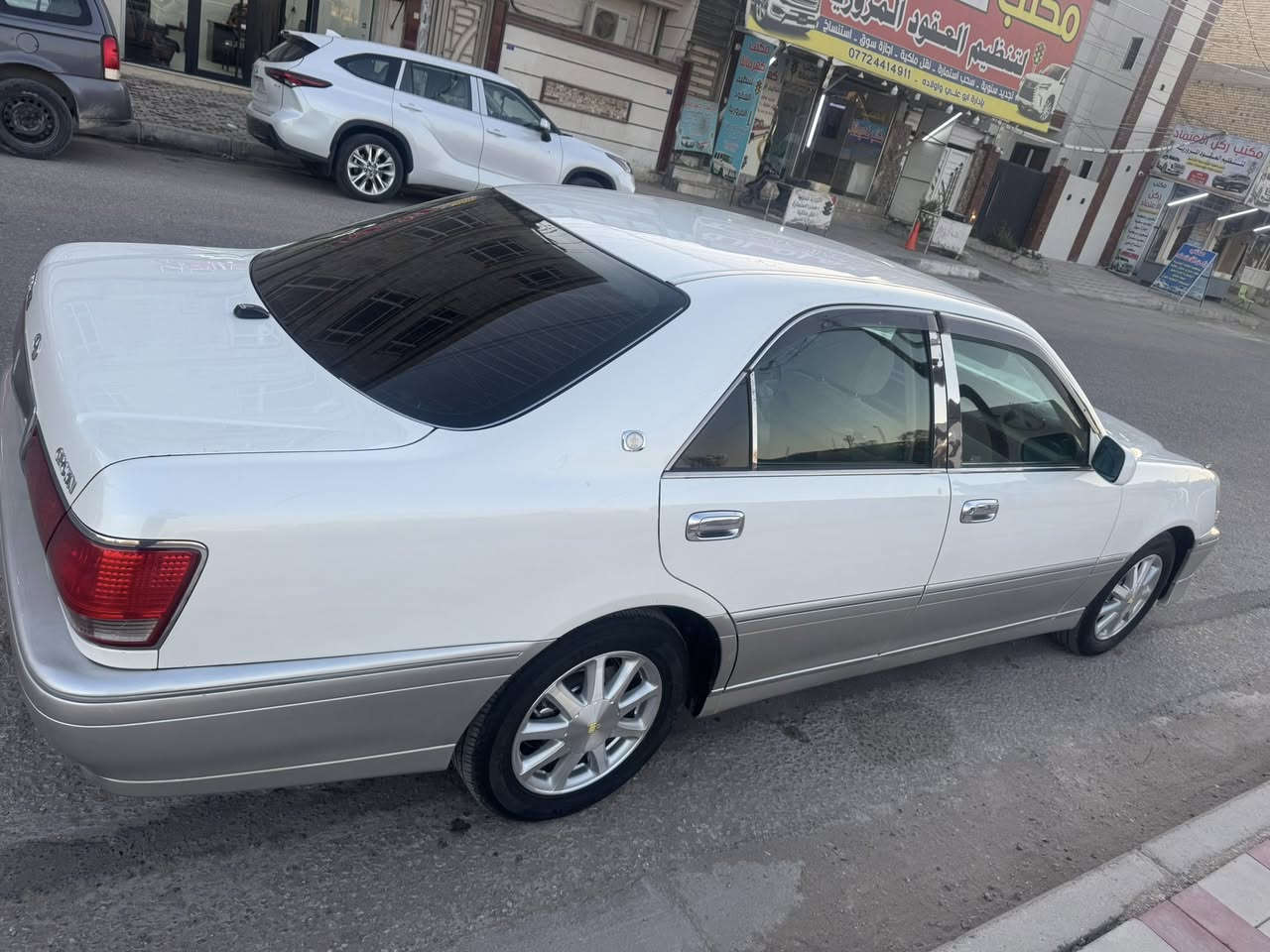 السلام عليكم ملكه البيع ادوات حاوية
مكفولة كفالة عامة ٣دكم ديفور الكبير
شاصي 175كرستال اصل موديل2002
ويل نجمه تخم تاير اربع كشنات كهرباء
السعر145 وبيه مجال
العنوان كربلاء 
***********
