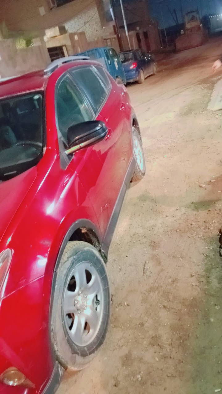 راف فور موديل 18ماشي 51الف السنويه منتهيه صدر جديد تخم تاير جديد كير ومكين خير من الله تحويل ثانيوم السعر 170وبيه مجال التصال ***********
