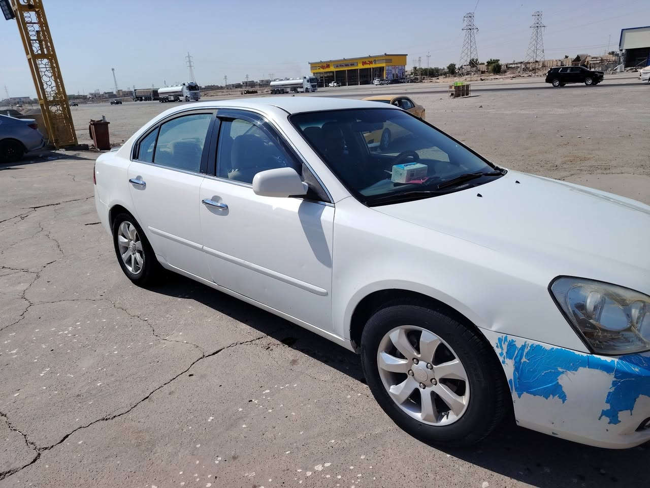 كيه اوبتمه ٢٠٠٧ وارد أمريكي ليبل واحد حادثه جاملغ الأيمن الخلفي بدون داخل مكينه كير خير من الله رقم الهاتف *********** محتاج  غير متواجد على النت
