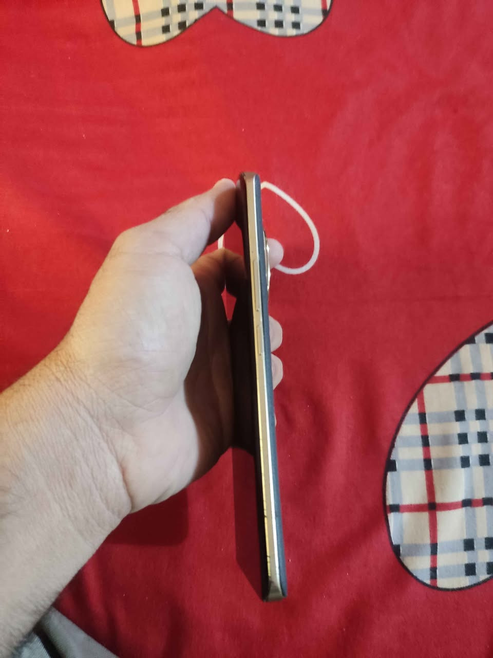 realme 13 Pro+5G
جهاز نضيف مبدل شاشه اصليه وكاله ذاكرته 512 عشوائية 12+12 للبيع او مراوس حسب القناعه مكاني بابل سدة الهنديه السعر 275 وبي مجال الفلوجة, الأنبار


**إذا كنت صاحب هذا الإعلان وتريد حذفه لأي سبب، رجاءا أرسل رسالة إلى الدعم الفني**