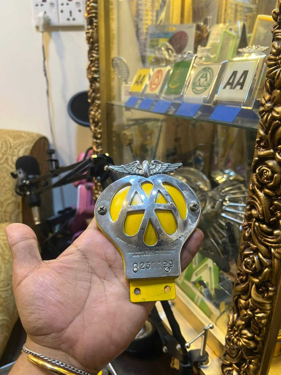 باجات لبيع اصلية متواجد خاص


**إذا كنت صاحب هذا الإعلان وتريد حذفه لأي سبب، رجاءا أرسل رسالة إلى الدعم الفني**