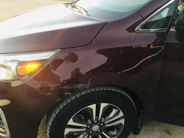 كيا سيدونا للبيع2019 فئةSX
كيا سيدونا موديل 19 للبيع فئة SX
مواصفات السياره 
ابواب كهرباء 
صندوك خلفي كهرباء 
كشنات جلد 
كشنات اماميه تدفئه 
مقود هيتر  
فتحت سقف
ضرر الحادث دعاميه اماميه جاملغ وقليل من البنيد 
تبديل فقط دعاميه 
السعر 230
للستفسار اكثر الاتصال على الرقم 
‭0783 920 6728
