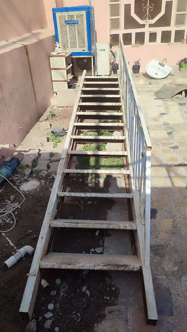 درج للبيع اطول 5 متر اسعر خاص او اتصل،،(***********)
