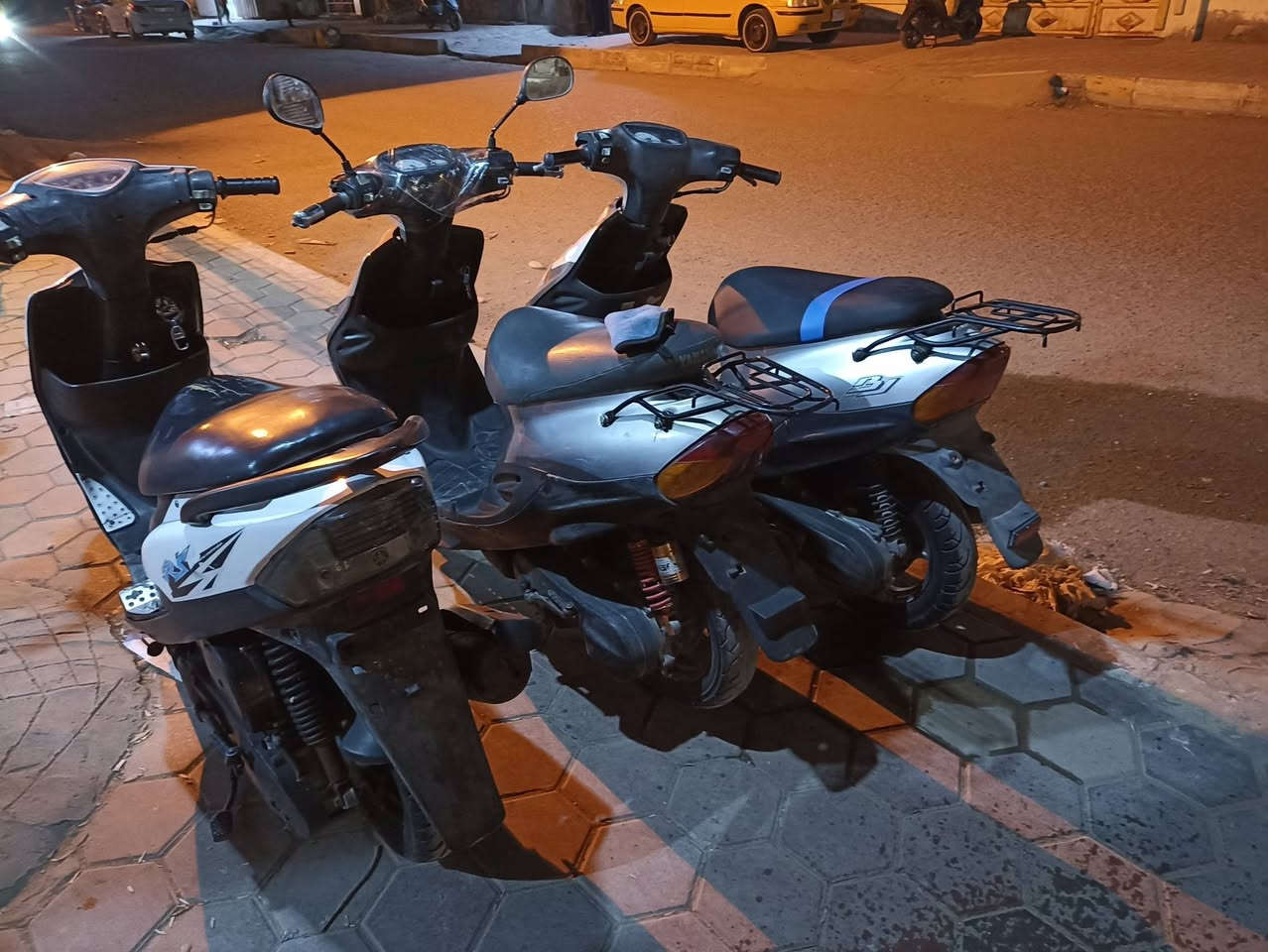 درجات ماكسات عدله زائد بيدي نظافه 90% كامل مواصفات كل نقص ما بيهن مكاني ناصريه شهداء***********
